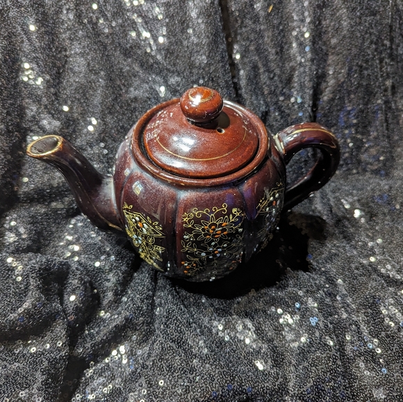 1940s Vintage Japanese Moriage Teapot - Picture 1 of 6